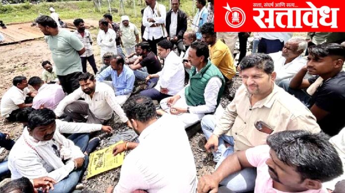 distribute workers’ kits