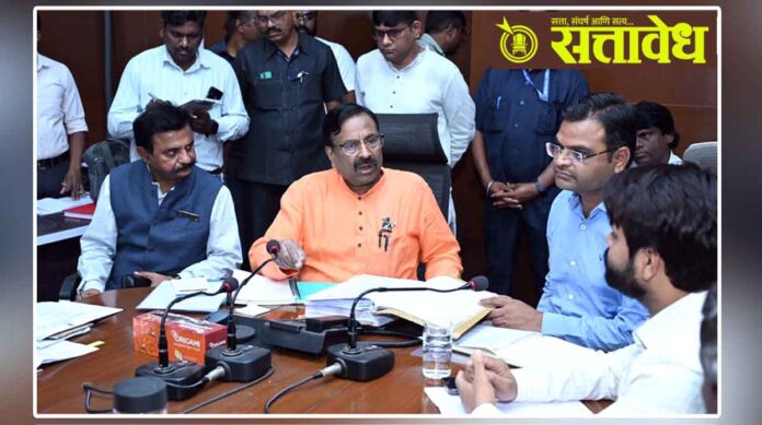 sudhir mungantiwar chandrapur warning-railway-