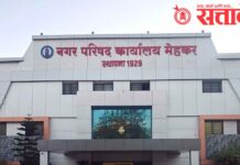 Mehkar municipal council : मुख्याधिकाऱ्यांच्या गैरहजेरीवरून मेहकर पालिकेत राजकीय वाद; विरोधकांचा सभेवर बहिष्कार