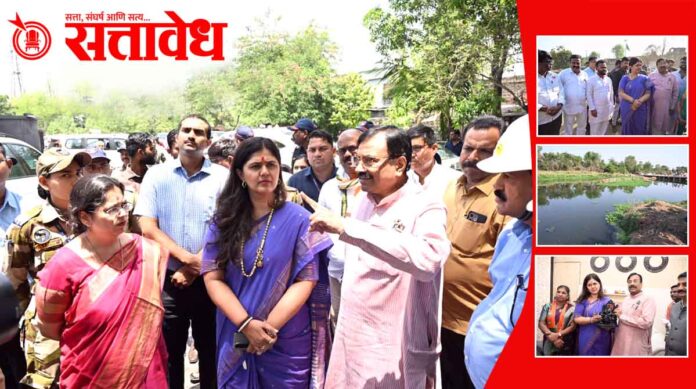 sudhir mungantiwar pankja munde