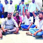 Diesel shortage : डिझेल टंचाईविरोधात शेतकऱ्यांचा संताप; मेरा चौकीवर दोन तास रास्तारोको, महामार्ग ठप्प