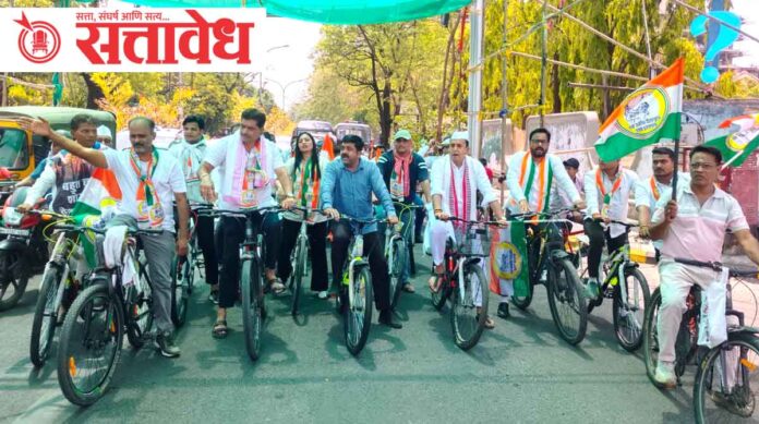 anil deshmukh cycle morcha