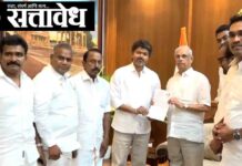 Tamilnadu politics : तामिळनाडूत विजय यांची सत्ता अडचणीत; राज्यपालांनी पुन्हा बहुमताची अट घातली