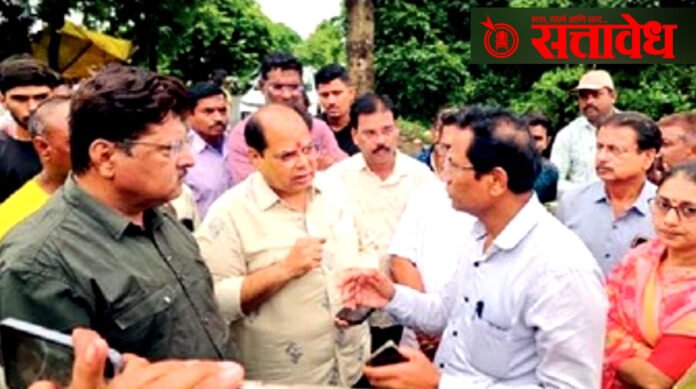 Pravin Pote Patil fumes